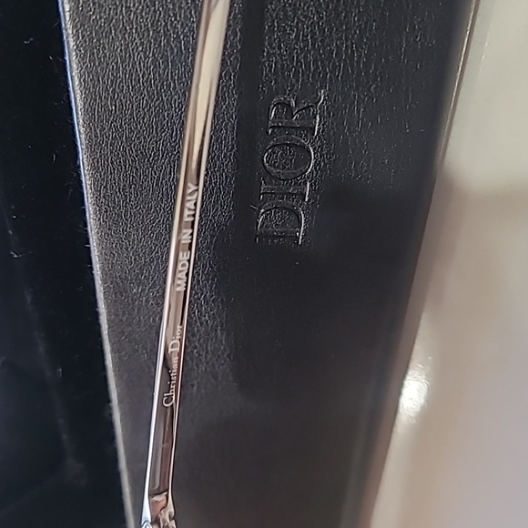 Dior Women's Green and Silver Sunglasses - Picture 4 of 6